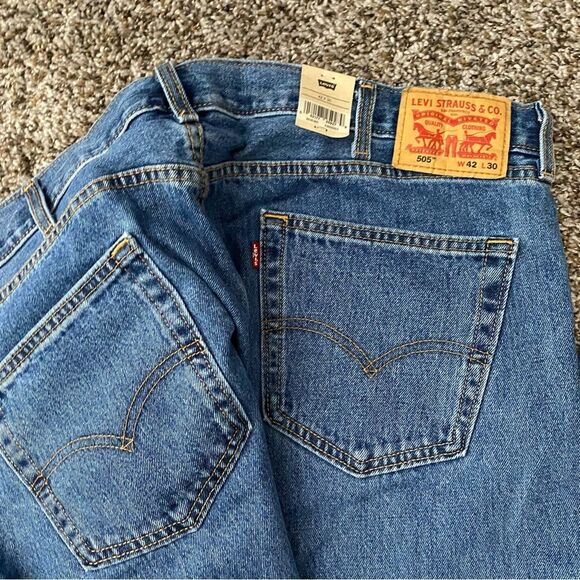 Levi's 505 Regular Fit Medium Stonewash Straight Leg Denim Jeans Mens 42 - Picture 2 of 6